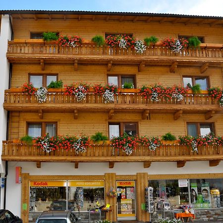 קולסאס Gaestehaus Pension Edelweiss מראה חיצוני תמונה