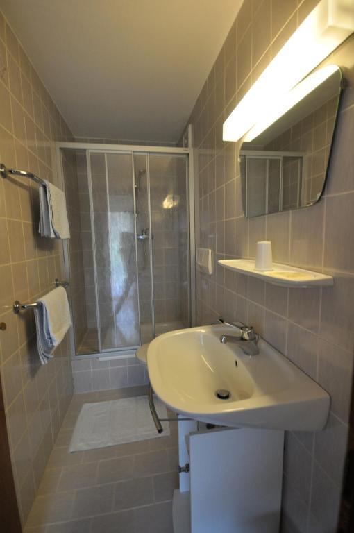 קולסאס Gaestehaus Pension Edelweiss חדר תמונה